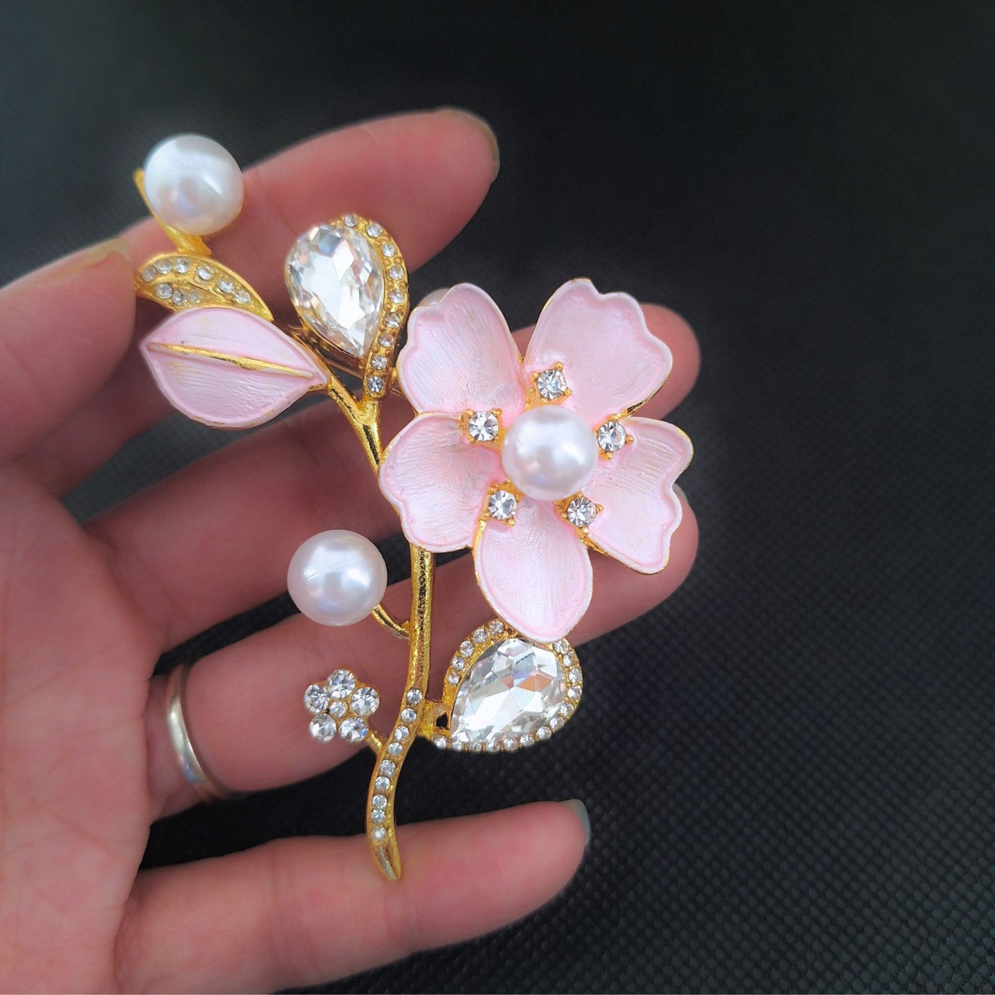 Fancy Brooch - Flower Blossom Pearl Clear Rhinestones Brooch Pin